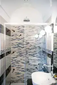 Eden Roc Suites - 433