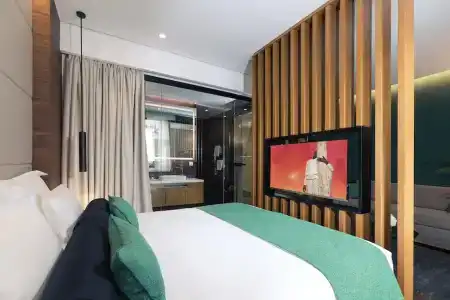 Dominic Smart & Luxury Suites - Parliament - 31