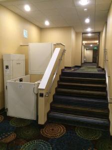 Holiday Inn Coliseum, An Ihg - 11
