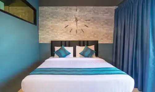 Amity Poshtel - 34
