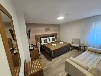 Prague Star - 37