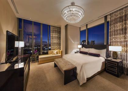 The Darling at The Star - 21