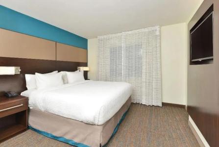 Residence Inn by Marriott Downtown - 72