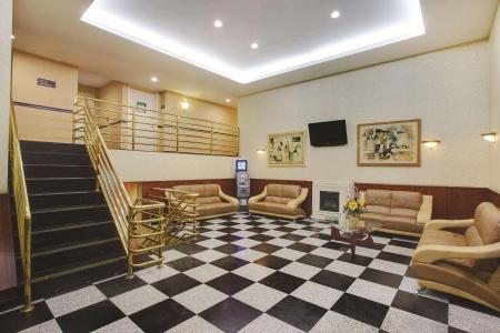 La Quinta Inn By Wyndham Queens (New York City) - 8