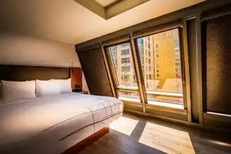 La Quinta by Wyndham Time Square South - 21