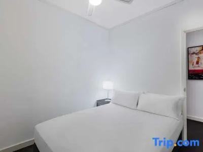 Adina Apartment Barrack Plaza - 128