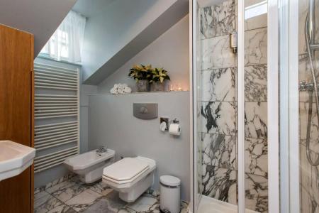 At the Black Star -Charming Romantic Suites and Apartments - 8