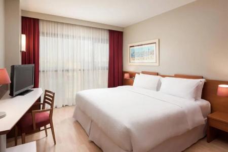 Four Points by Sheraton Barcelona Diagonal - 76