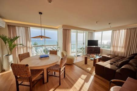 Burleigh Beach Tower - 230