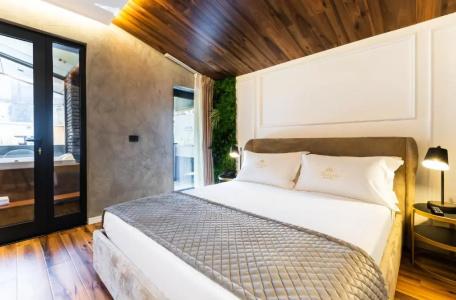 La Suite Boutique - 247