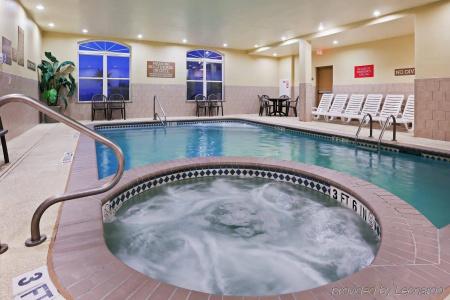 Country Inn & Suites by Radisson, Beach, TX - 11