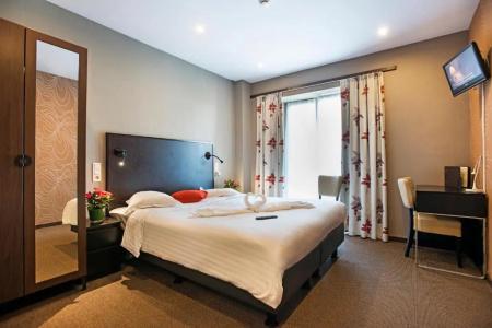 Parkhotel - 48