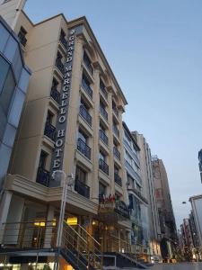 Grand Marcello - 1