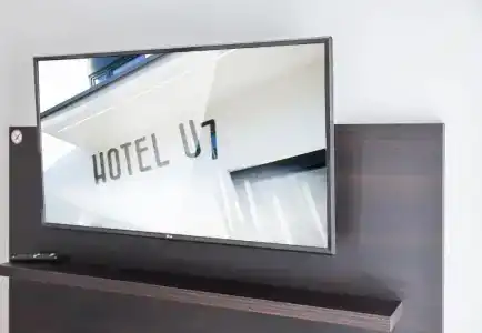 U7 - 40