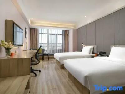 Atour Xi'an Gaoxin Tangyan Road Branch - 71