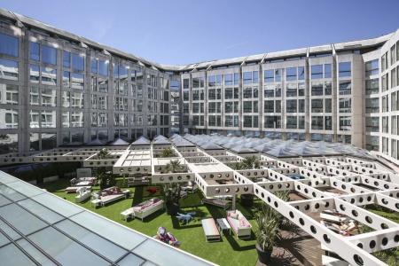 Fairmont Grand Geneva - 33
