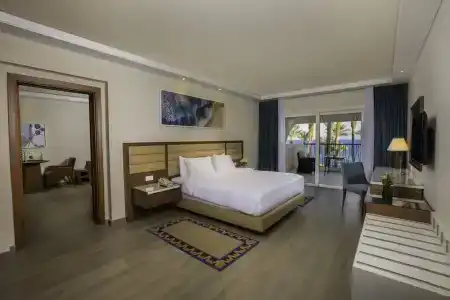 Grand Rotana Resort & Spa - 41