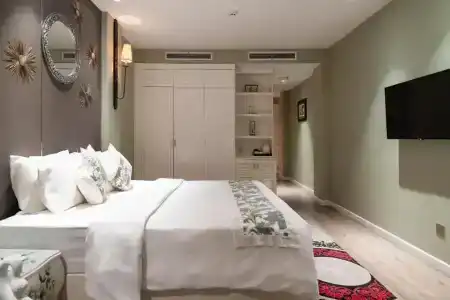 a&Em Saigon - 123