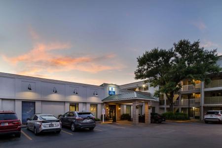 Best Western Savannah Historic District - 0
