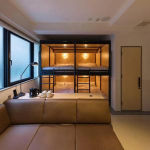 Kamon Namba - 36