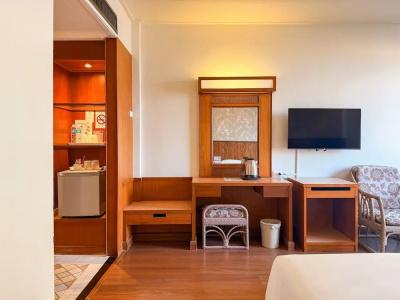 Golden Beach Pattaya - 46