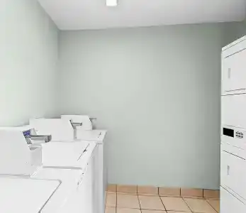 SureStay Studio by Best Western - 3