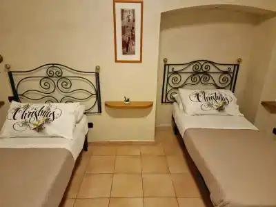 Vittoria Guest House Salerno - 55