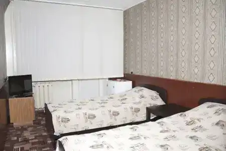 Южный - 8