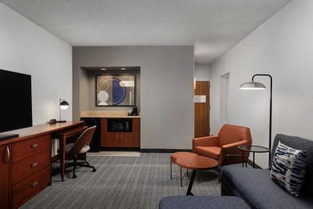 Courtyard by Marriott Denver Central Park - 61