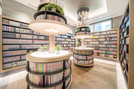 Quintessa Osaka Shinsaibashi Comic & Books - 21