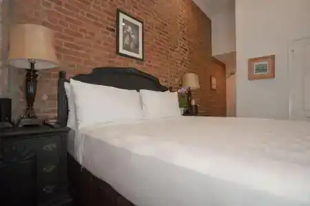 Royal New Orleans - 17