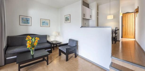 Apartamentos Hg Cristian Sur - 4