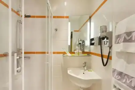 Moderne Saint Germain - 18