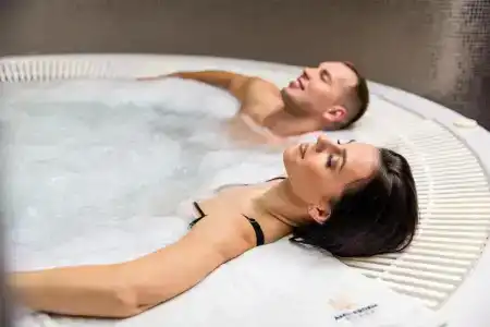 Amsterdam Plaza & Spa - 24