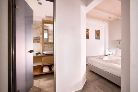 EmGard Suites Kythnos - 79