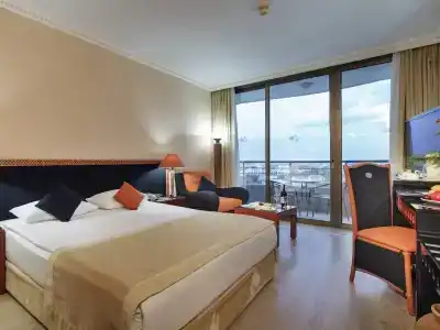 Sunrise Queen Luxury Resort & Spa - 68