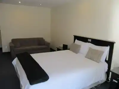Palm City Motor Inn - 1