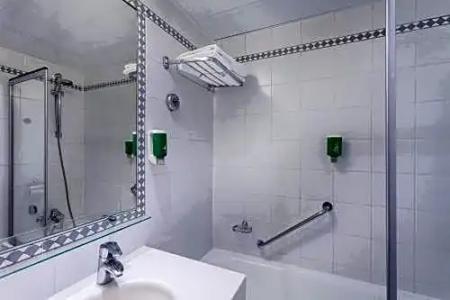 Hôtel Raspail Montparnasse - 72