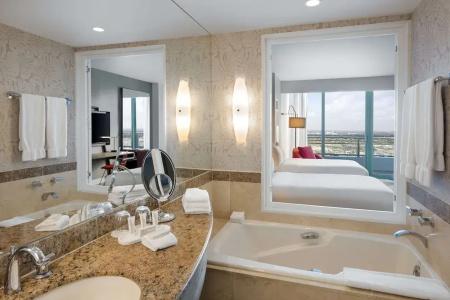 The Diplomat Beach Resort Hollywood, Curio Collection by Hilton - 56