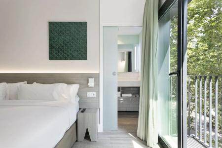Niu Barcelona - 4