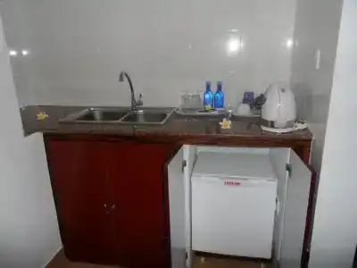 Divers Lodge Guest House - 17