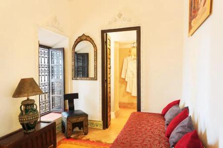 Riad Swaka - 39