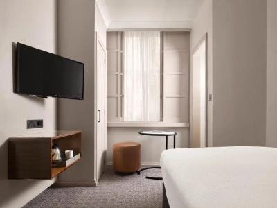 Strand Palace - 42