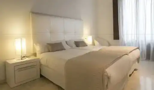 Elvira Suites - 77