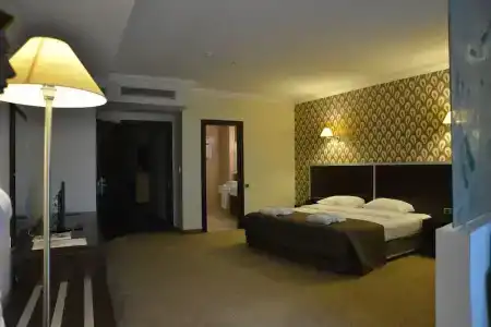 Ener Old Castle Resort - 4
