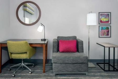 Hampton Inn & Suites/University Area - 71