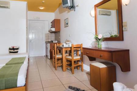 Yiannis Manos Resort - 130