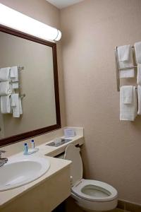 Breckinridge Inn - 36