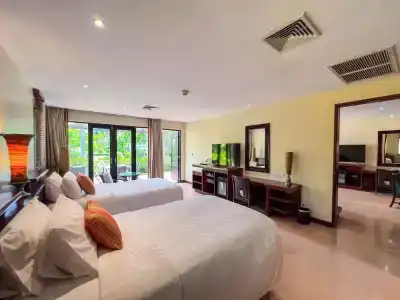 Paradox Resort Phuket - Sha Plus - 94