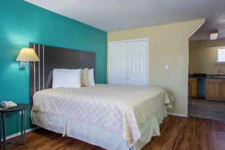 Pinn Road Inn and Suites Lackland AFB and Seaworld - 48